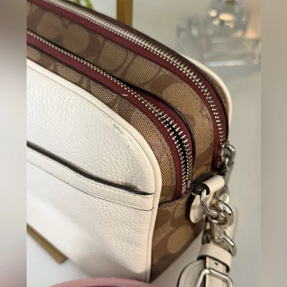 Coach x Star Wars Special Edition Crossbody Bag – Rare Collectible C3-PO - Picture 6 of 16